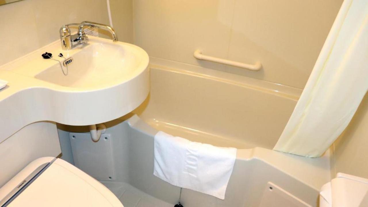 Toyoko Inn Hiroshima-Eki Stadium Mae Exteriér fotografie